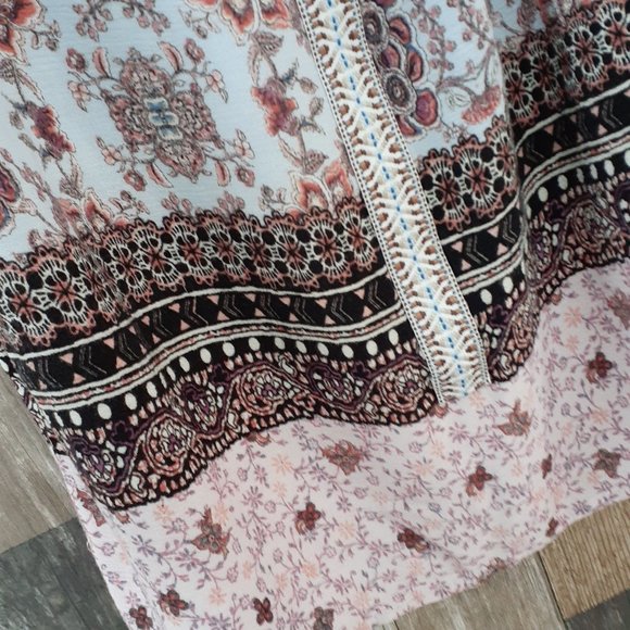 Off the shoulders blouse - Picture 3 of 3